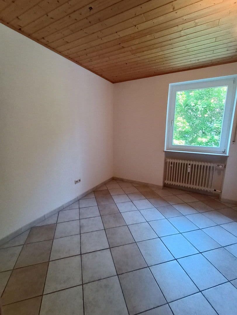 Prodej bytu 4+1 104 m², Friedenstr. 74, Nürnberg, Bavorsko Prodej bytu 4+1 104 m², Friedenstr. 74, Nürnberg, Bavorsko