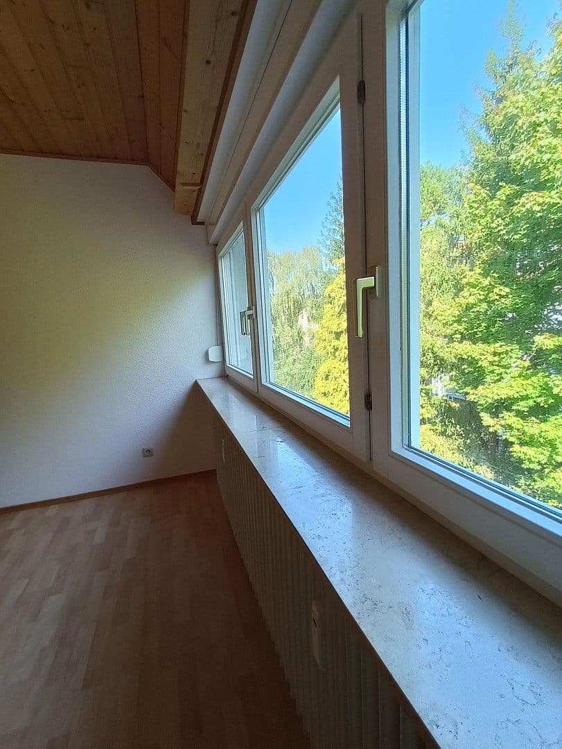 Prodej bytu 4+1 104 m², Friedenstr. 74, Nürnberg, Bavorsko Prodej bytu 4+1 104 m², Friedenstr. 74, Nürnberg, Bavorsko