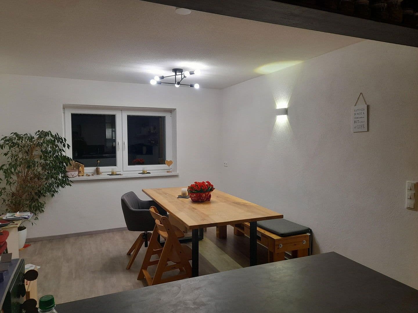 Prodej domu 190 m², pozemek 810 m², Breitenbrunn, Bavorsko Prodej domu 190 m², pozemek 810 m², Breitenbrunn, Bavorsko