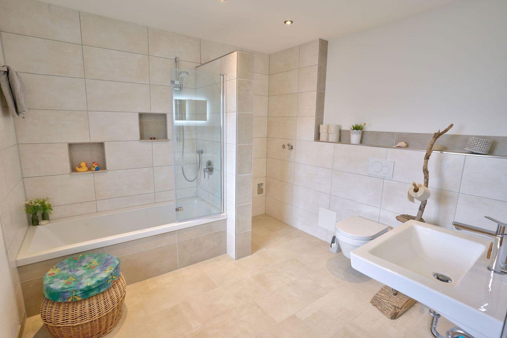 Prodej domu 190 m², pozemek 810 m², Breitenbrunn, Bavorsko Prodej domu 190 m², pozemek 810 m², Breitenbrunn, Bavorsko