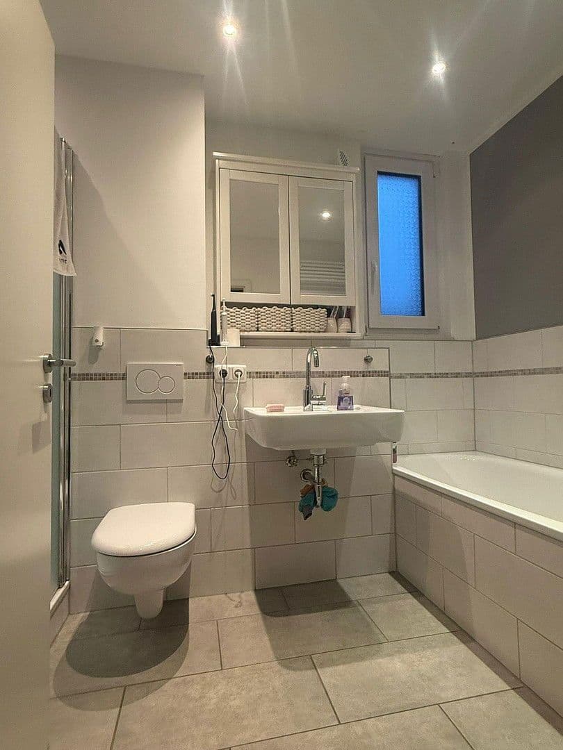 Prodej domu 122 m², pozemek 200 m², Heideweg, Halstenbek, Šlesvicko-Holštýnsko Prodej domu 122 m², pozemek 200 m², Heideweg, Halstenbek, Šlesvicko-Holštýnsko