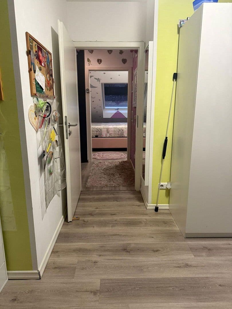 Prodej domu 122 m², pozemek 200 m², Heideweg, Halstenbek, Šlesvicko-Holštýnsko Prodej domu 122 m², pozemek 200 m², Heideweg, Halstenbek, Šlesvicko-Holštýnsko