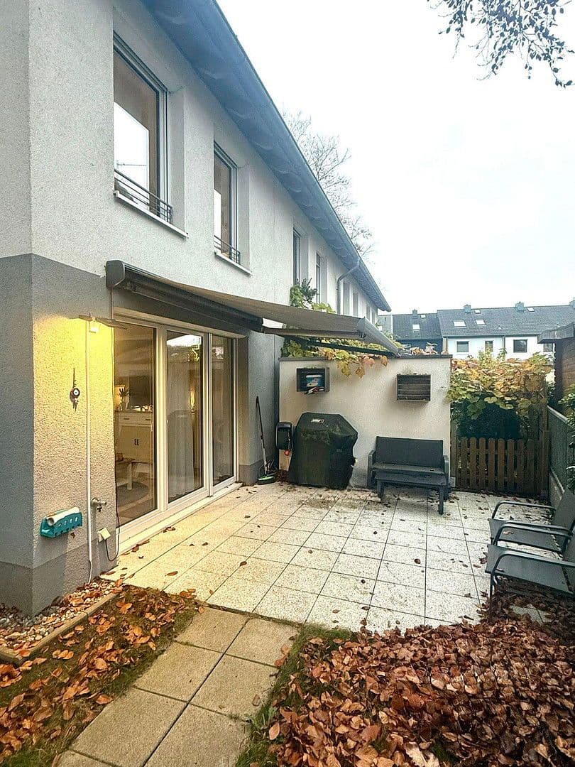 Prodej domu 122 m², pozemek 200 m², Heideweg, Halstenbek, Šlesvicko-Holštýnsko Prodej domu 122 m², pozemek 200 m², Heideweg, Halstenbek, Šlesvicko-Holštýnsko