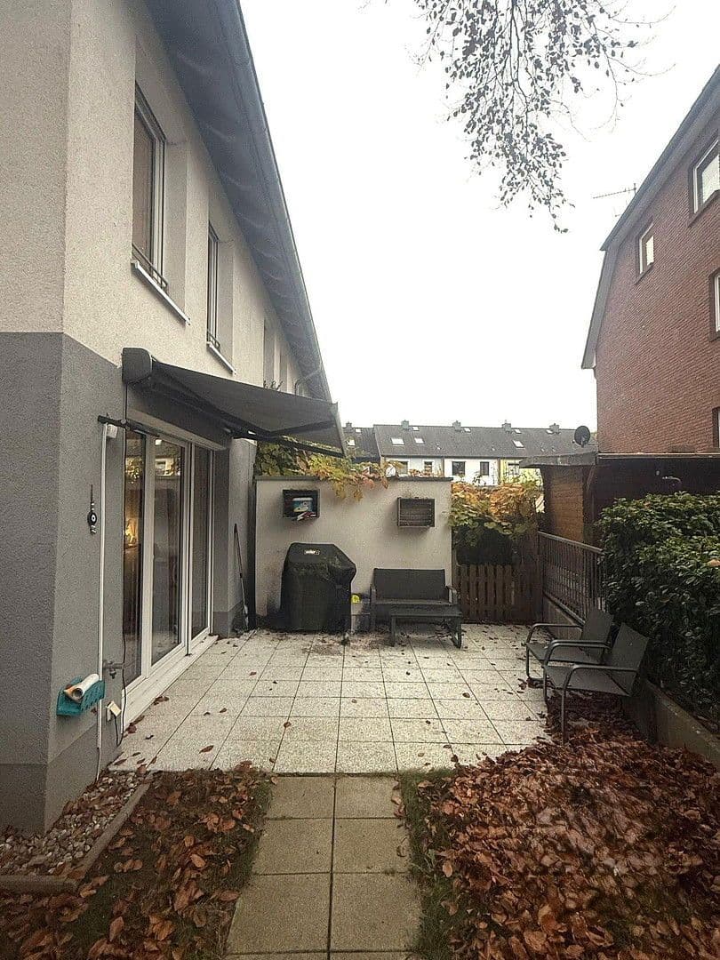 Prodej domu 122 m², pozemek 200 m², Heideweg, Halstenbek, Šlesvicko-Holštýnsko Prodej domu 122 m², pozemek 200 m², Heideweg, Halstenbek, Šlesvicko-Holštýnsko