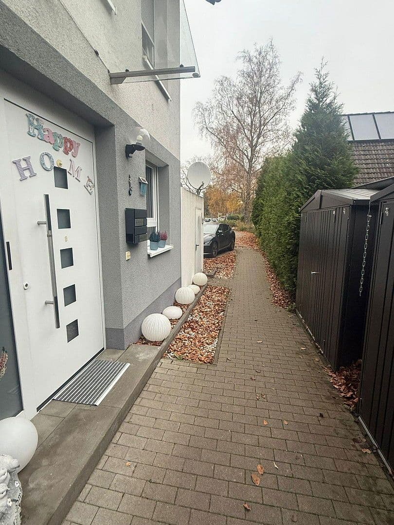 Prodej domu 122 m², pozemek 200 m², Heideweg, Halstenbek, Šlesvicko-Holštýnsko Prodej domu 122 m², pozemek 200 m², Heideweg, Halstenbek, Šlesvicko-Holštýnsko