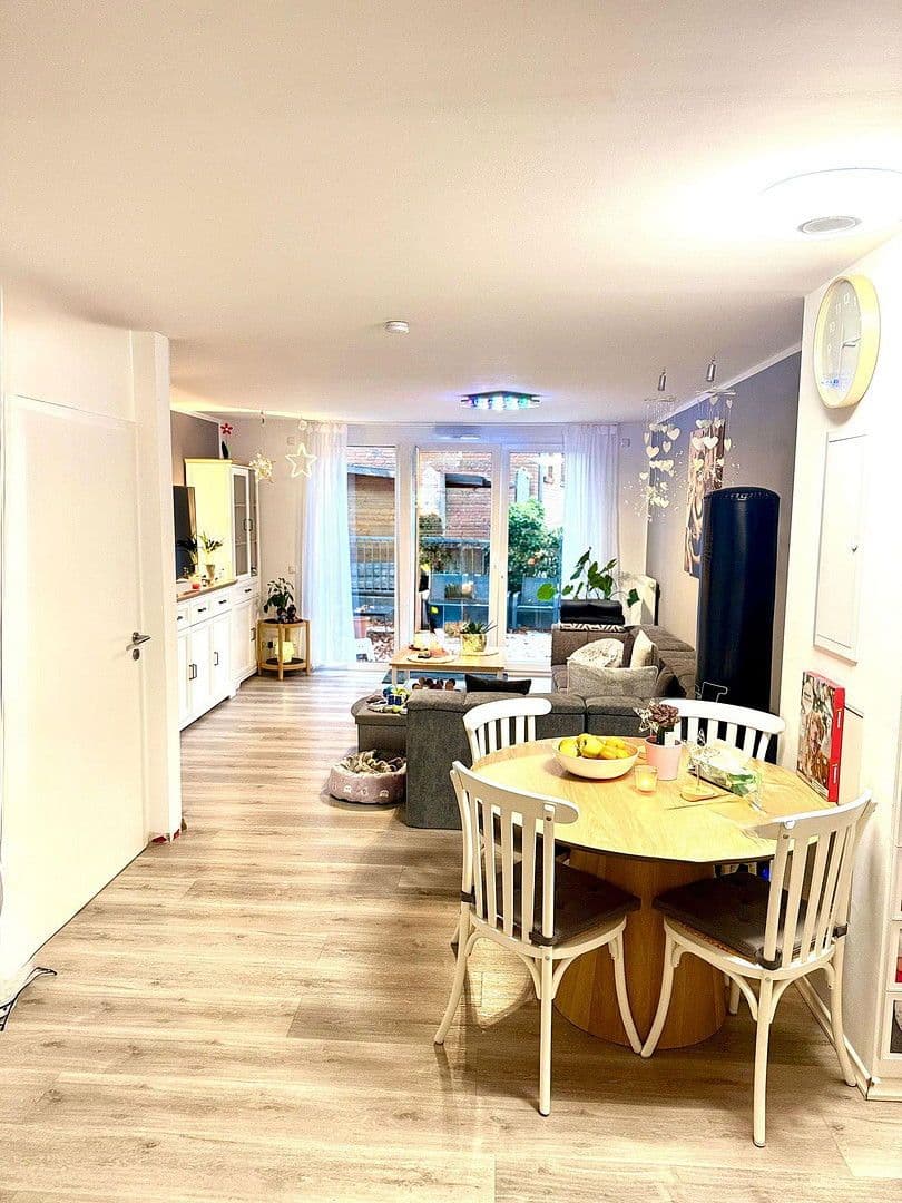 Prodej domu 122 m², pozemek 200 m², Heideweg, Halstenbek, Šlesvicko-Holštýnsko Prodej domu 122 m², pozemek 200 m², Heideweg, Halstenbek, Šlesvicko-Holštýnsko