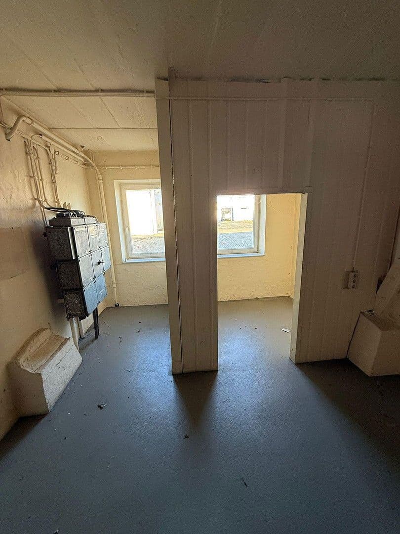 Pronájem garáže 84 m², Mutzschener Bahnhofstraße 77, Grimma, Sasko Pronájem garáže 84 m², Mutzschener Bahnhofstraße 77, Grimma, Sasko