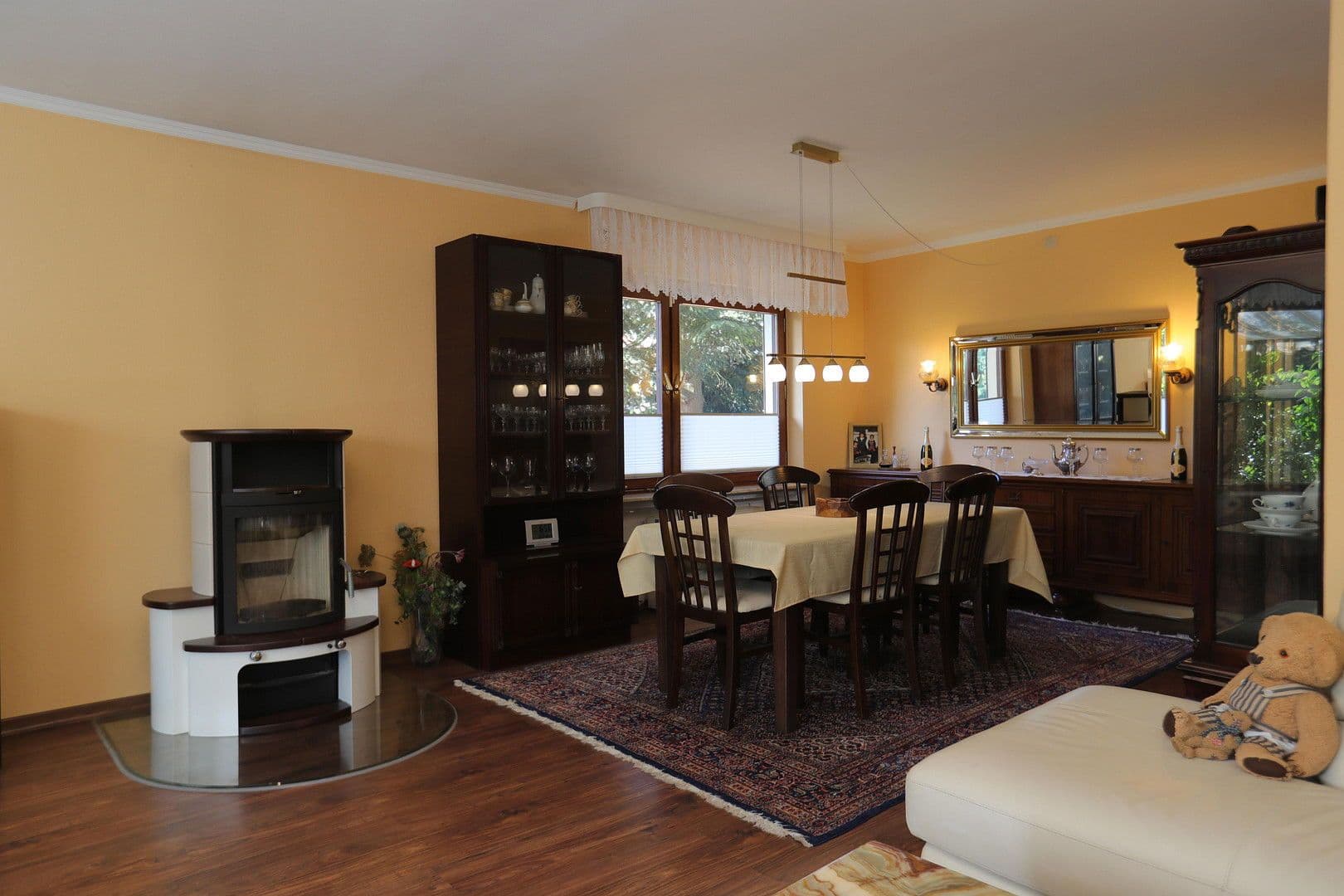 Prodej domu 159 m², pozemek 915 m², Elsternstieg 3, Burgdorf, Dolní Sasko Prodej domu 159 m², pozemek 915 m², Elsternstieg 3, Burgdorf, Dolní Sasko