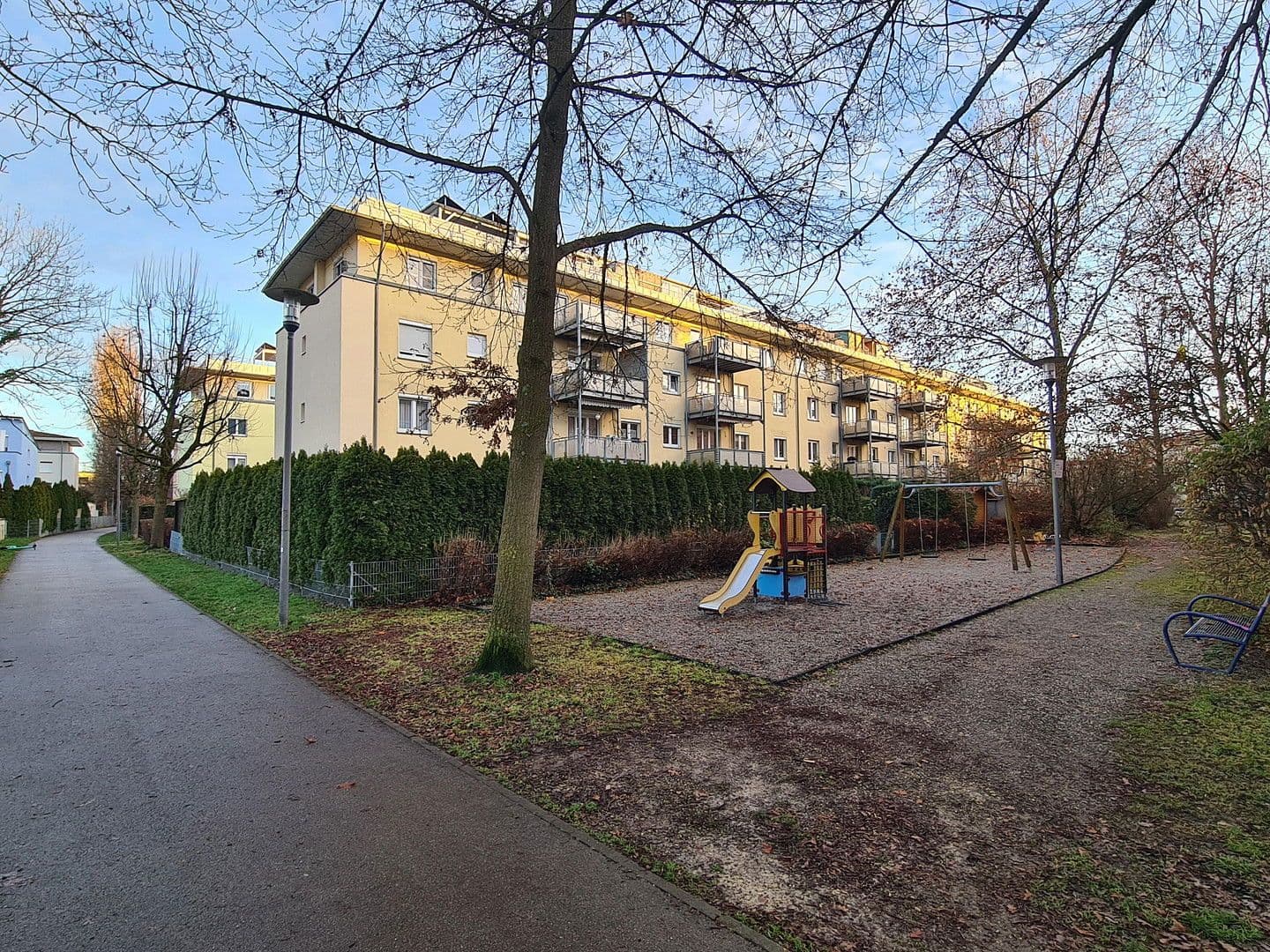 Pronájem bytu 4+1 115 m², Lincolnstraße 6a, Augsburg, Bavorsko Pronájem bytu 4+1 115 m², Lincolnstraße 6a, Augsburg, Bavorsko