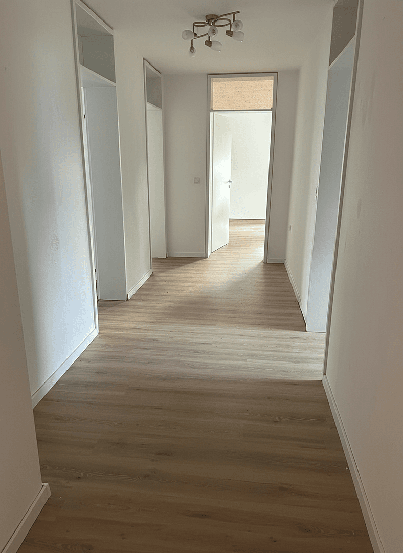 Pronájem bytu 3+kk 90 m², Kästnerstraße 4, Bietigheim-Bissingen, Bádensko-Württembersko Pronájem bytu 3+kk 90 m², Kästnerstraße 4, Bietigheim-Bissingen, Bádensko-Württembersko