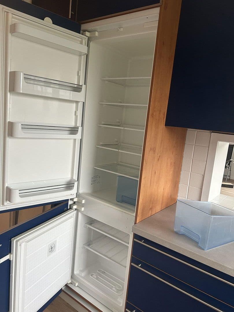 Pronájem bytu 3+kk 90 m², Kästnerstraße 4, Bietigheim-Bissingen, Bádensko-Württembersko Pronájem bytu 3+kk 90 m², Kästnerstraße 4, Bietigheim-Bissingen, Bádensko-Württembersko