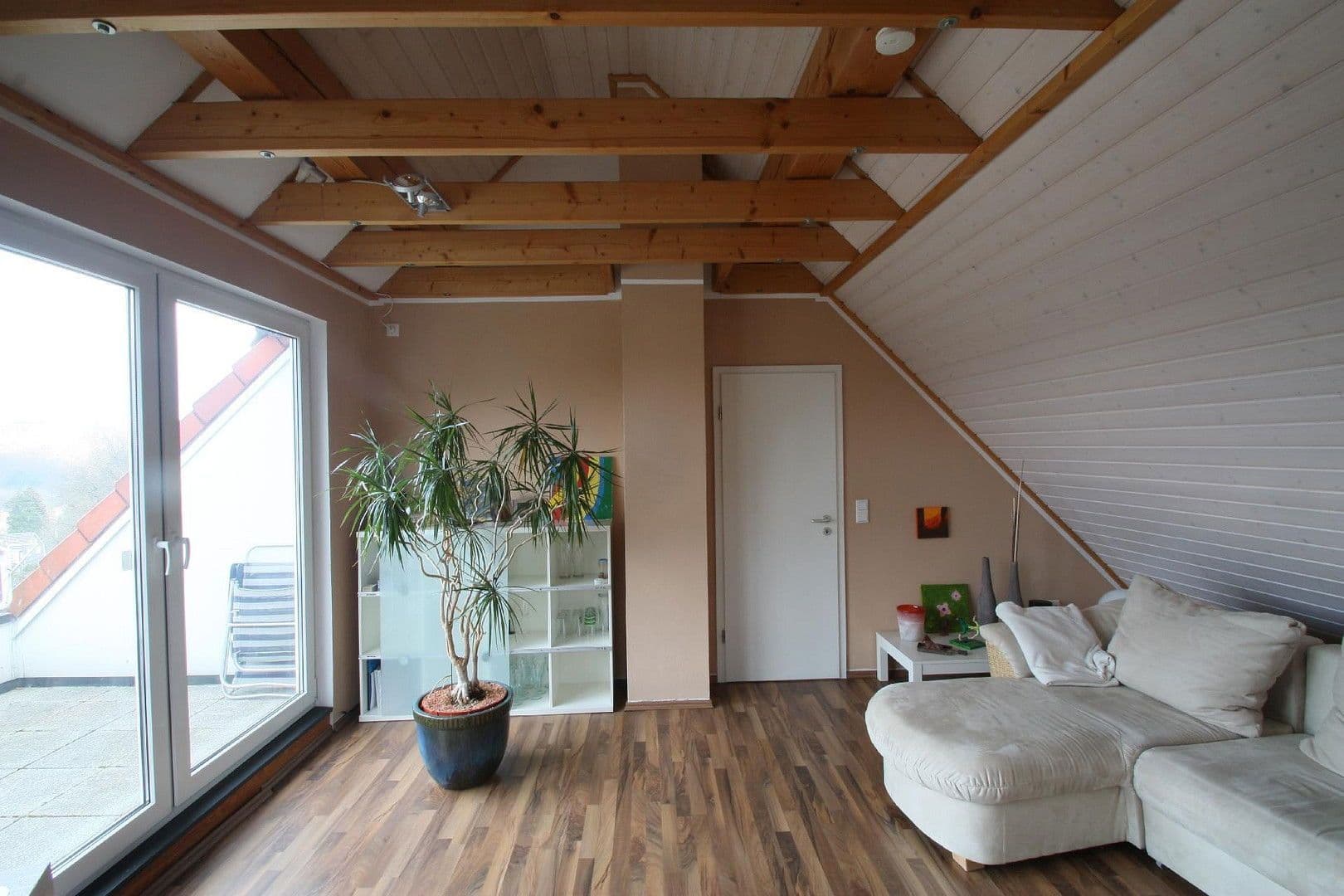 Pronájem bytu 2+1 70 m², Wuppertal, Severní Porýní-Vestfálsko Pronájem bytu 2+1 70 m², Wuppertal, Severní Porýní-Vestfálsko