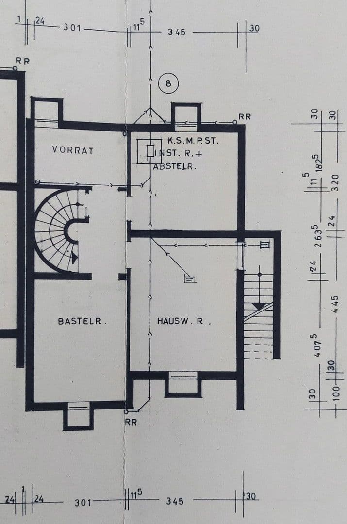 Prodej domu 128 m², pozemek 265 m², Fichtenhain 8, Göppingen, Bádensko-Württembersko Prodej domu 128 m², pozemek 265 m², Fichtenhain 8, Göppingen, Bádensko-Württembersko