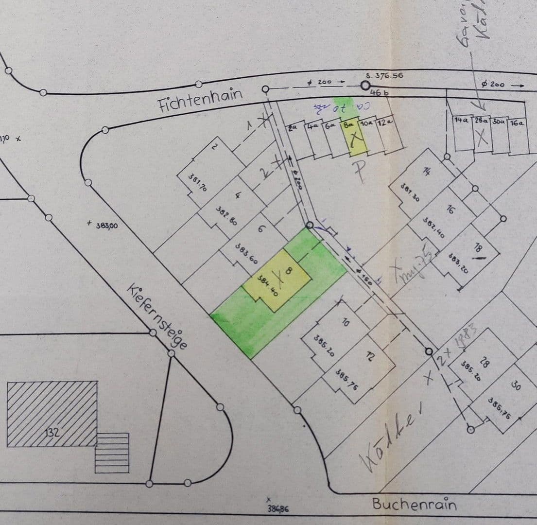 Prodej domu 128 m², pozemek 265 m², Fichtenhain 8, Göppingen, Bádensko-Württembersko Prodej domu 128 m², pozemek 265 m², Fichtenhain 8, Göppingen, Bádensko-Württembersko