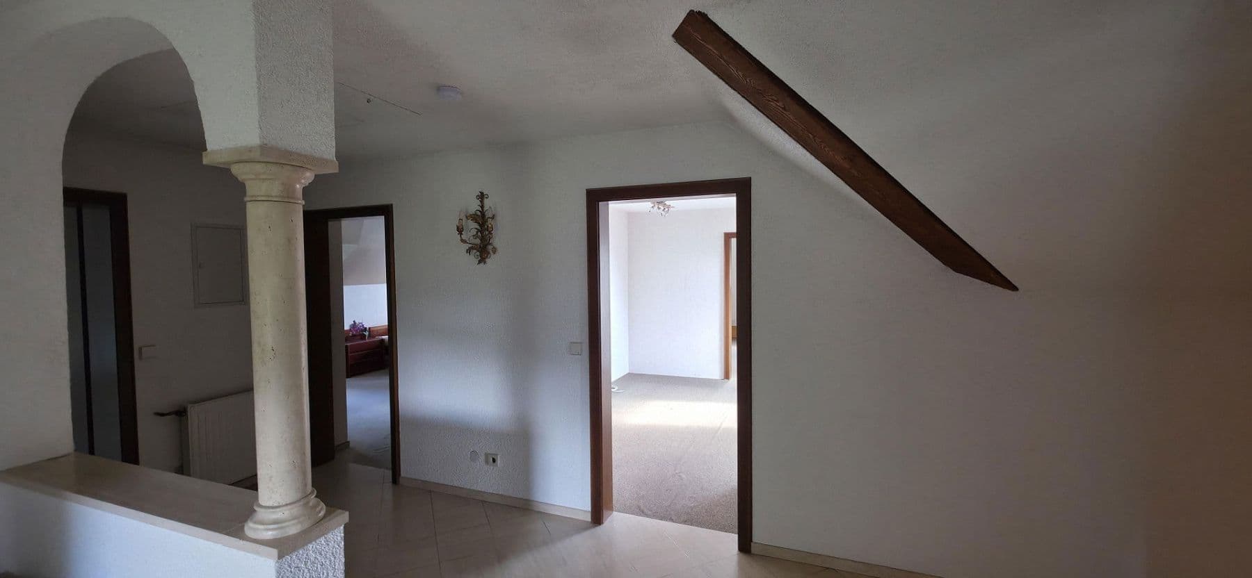 Prodej domu 330 m², pozemek 1.066 m², Riedstadt, Hessen Prodej domu 330 m², pozemek 1.066 m², Riedstadt, Hessen