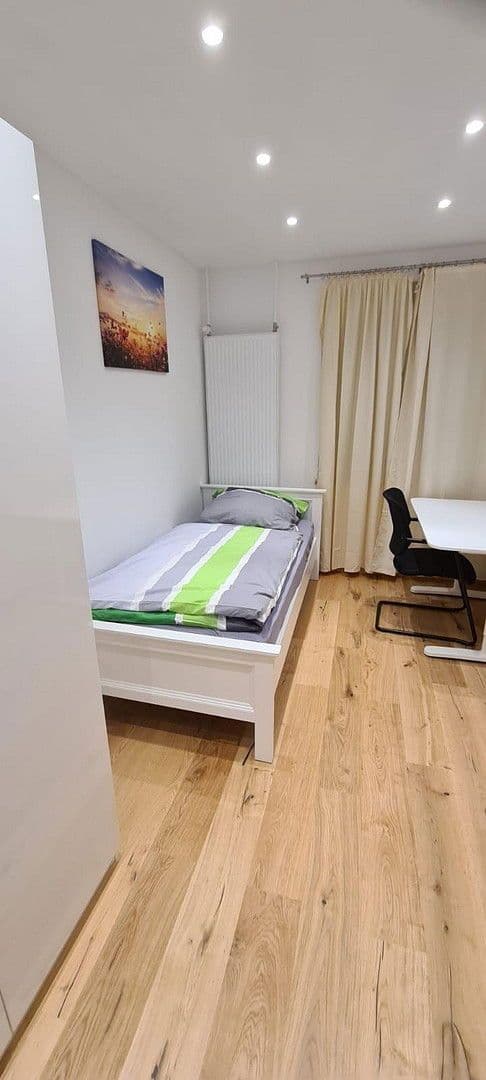 Pronájem bytu 1+1 11 m², Bergstr. 10, Augsburg, Bavorsko Pronájem bytu 1+1 11 m², Bergstr. 10, Augsburg, Bavorsko