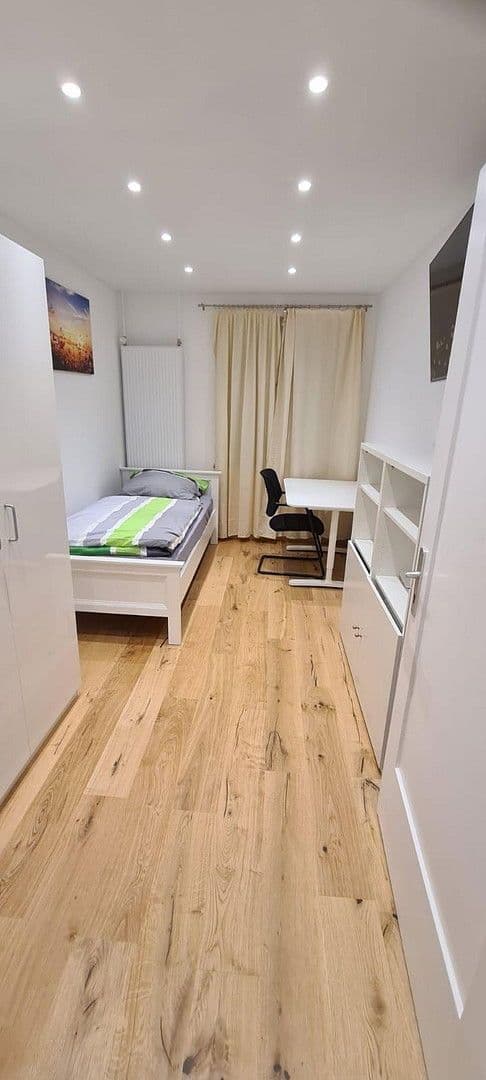 Pronájem bytu 1+1 11 m², Bergstr. 10, Augsburg, Bavorsko Pronájem bytu 1+1 11 m², Bergstr. 10, Augsburg, Bavorsko