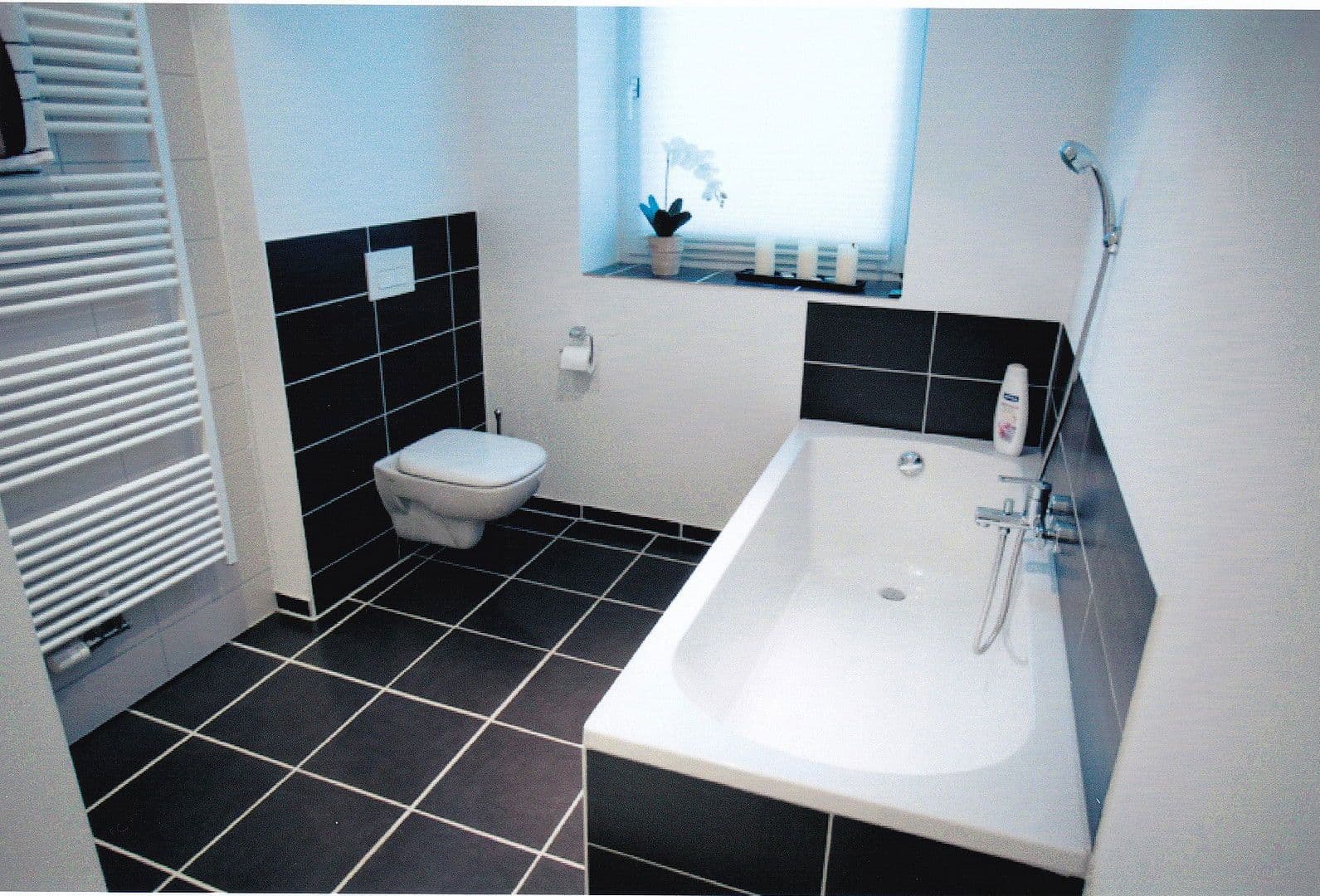 Pronájem bytu 3+1 91 m², Keltern, Bádensko-Württembersko Pronájem bytu 3+1 91 m², Keltern, Bádensko-Württembersko