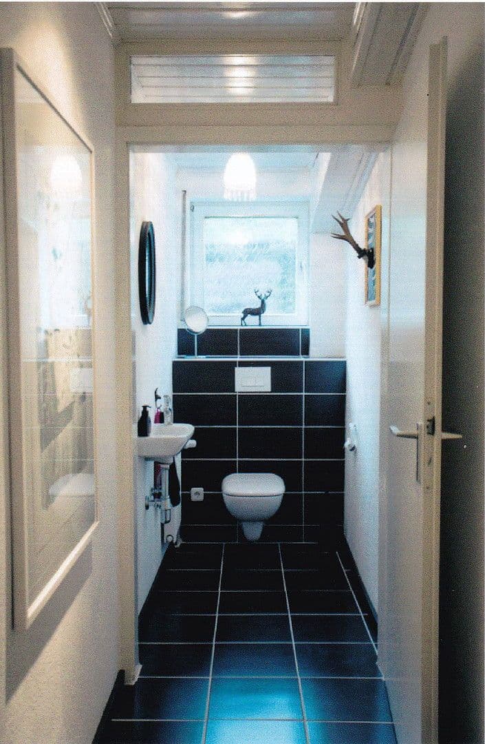 Pronájem bytu 3+1 91 m², Keltern, Bádensko-Württembersko Pronájem bytu 3+1 91 m², Keltern, Bádensko-Württembersko