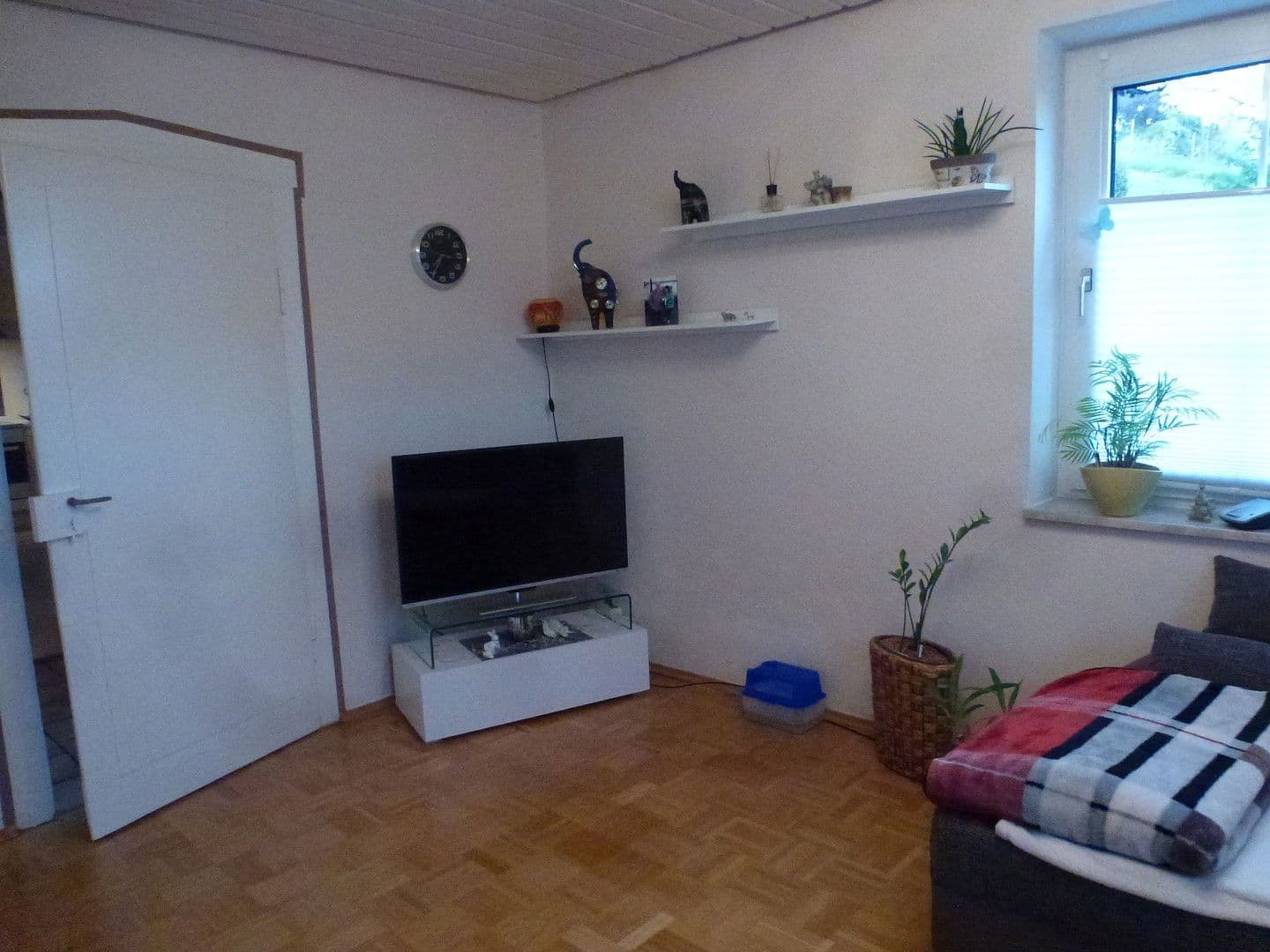 Pronájem bytu 3+1 91 m², Keltern, Bádensko-Württembersko Pronájem bytu 3+1 91 m², Keltern, Bádensko-Württembersko