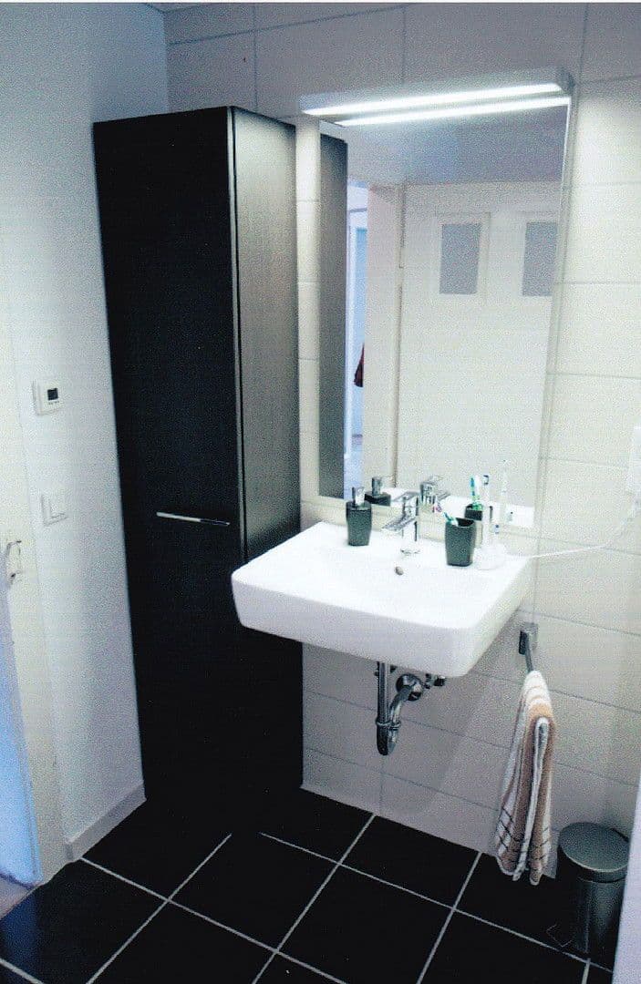 Pronájem bytu 3+1 91 m², Keltern, Bádensko-Württembersko Pronájem bytu 3+1 91 m², Keltern, Bádensko-Württembersko