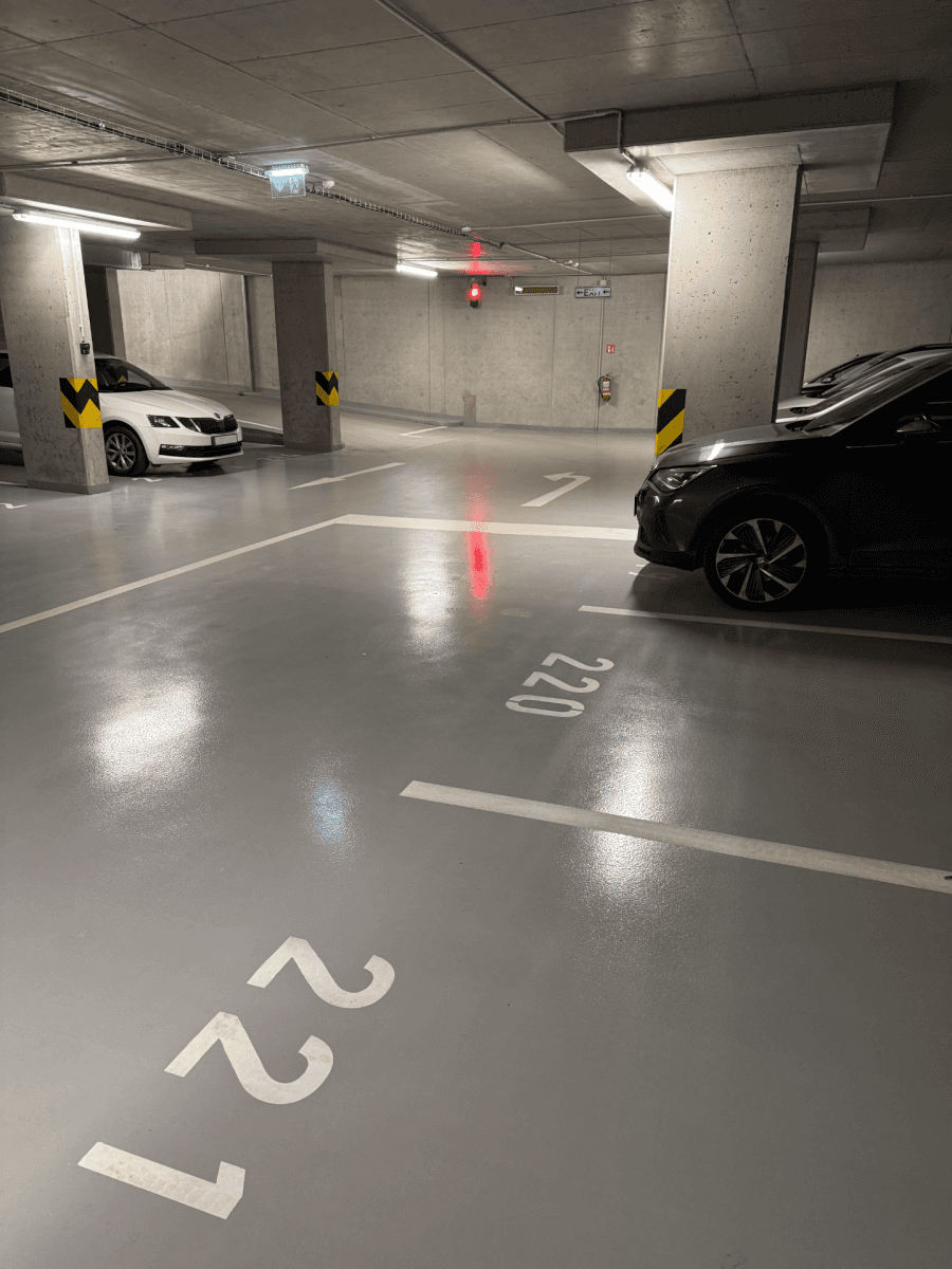 Pronájem garáže 13 m², Kardausova, Praha, Praha Pronájem garáže 13 m², Kardausova, Praha, Praha