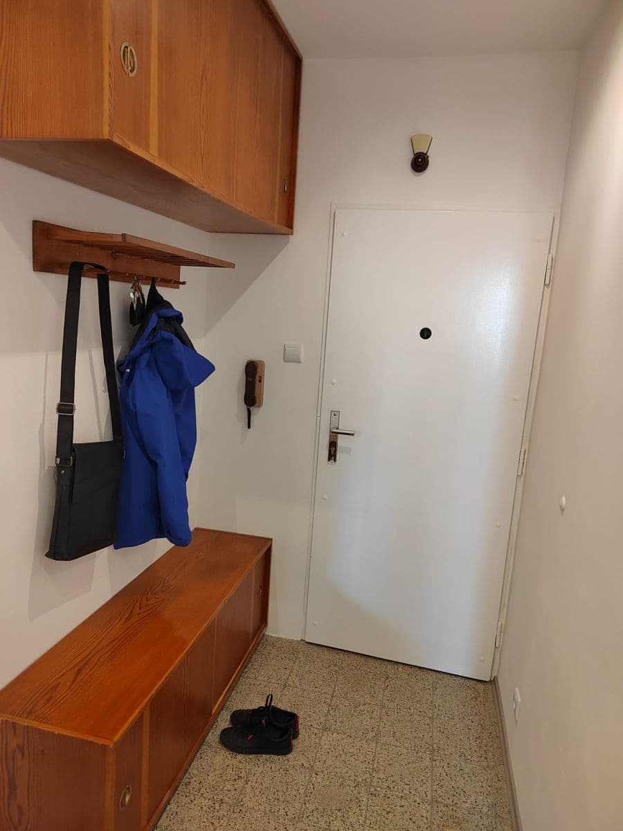 Pronájem bytu 2+1 61 m², Bělohorská, Praha, Praha Pronájem bytu 2+1 61 m², Bělohorská, Praha, Praha