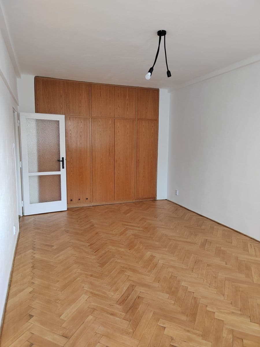 Pronájem bytu 2+1 61 m², Bělohorská, Praha, Praha Pronájem bytu 2+1 61 m², Bělohorská, Praha, Praha