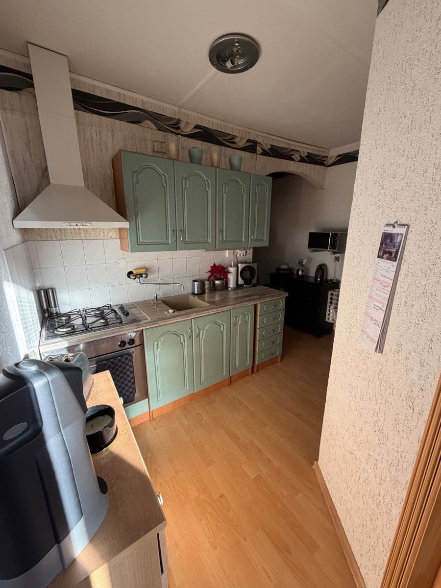 Prodej bytu 2+1 50 m², Maďarská, Karlovy Vary, Karlovarský kraj Prodej bytu 2+1 50 m², Maďarská, Karlovy Vary, Karlovarský kraj