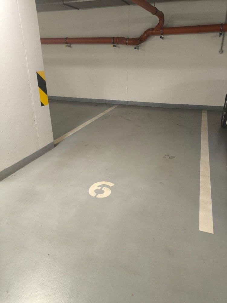 Pronájem garáže 15 m², V Mezihoří, Praha, Praha Pronájem garáže 15 m², V Mezihoří, Praha, Praha