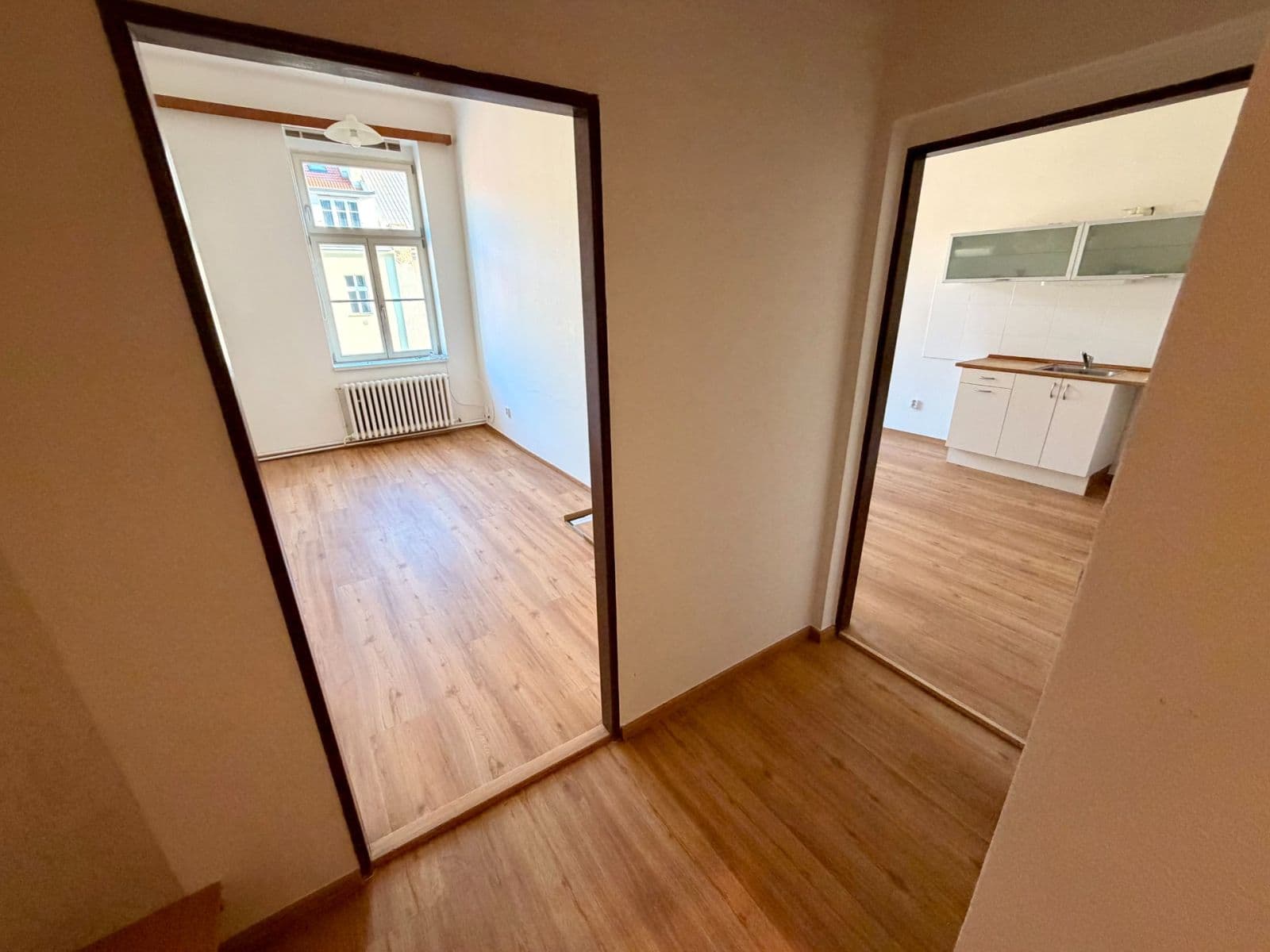 Pronájem bytu 2+kk 45 m², Šaldova, Praha, Praha Pronájem bytu 2+kk 45 m², Šaldova, Praha, Praha
