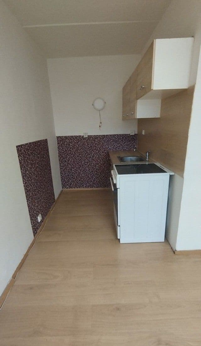 Pronájem bytu 2+kk 40 m², Františka Malíka, Most, Ústecký kraj Pronájem bytu 2+kk 40 m², Františka Malíka, Most, Ústecký kraj