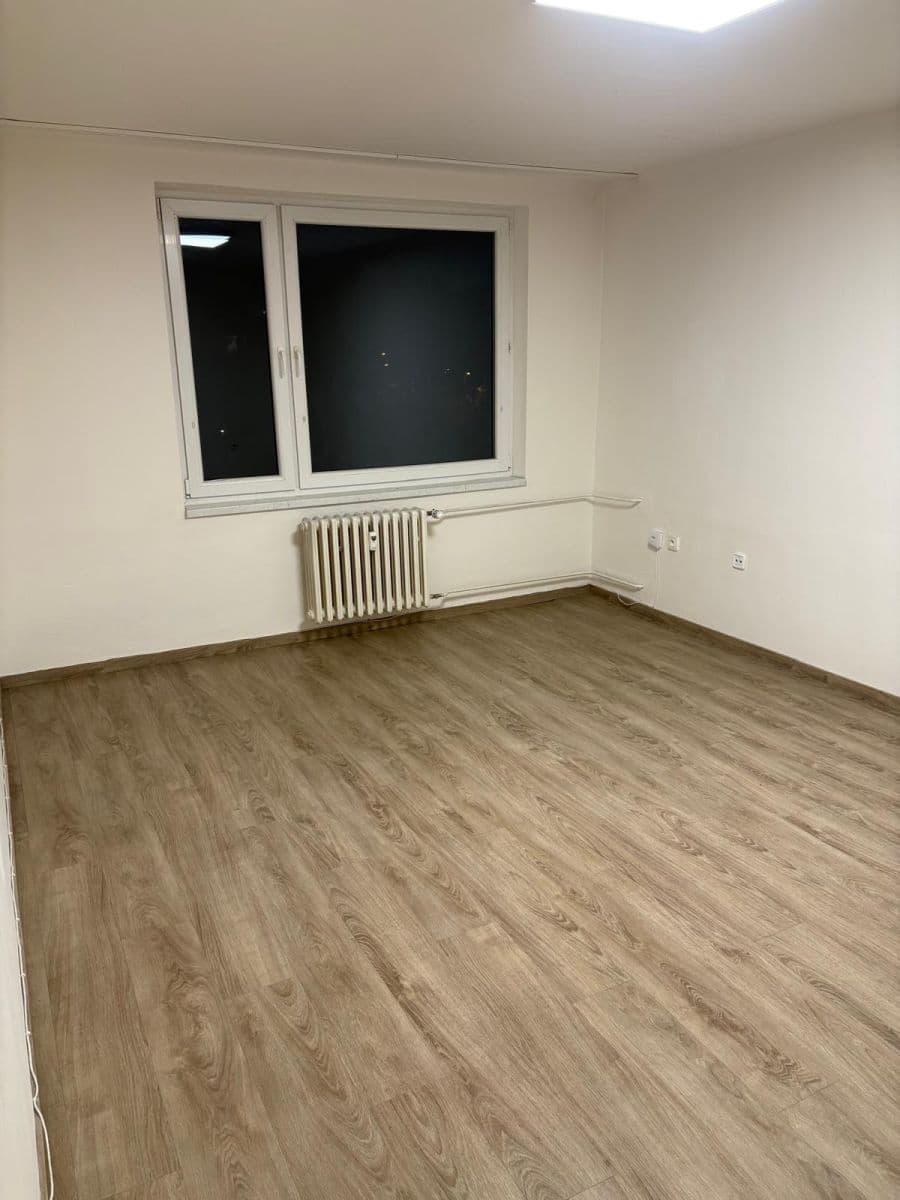 Prodej bytu 1+1 47 m², Čechovská, Příbram, Středočeský kraj Prodej bytu 1+1 47 m², Čechovská, Příbram, Středočeský kraj