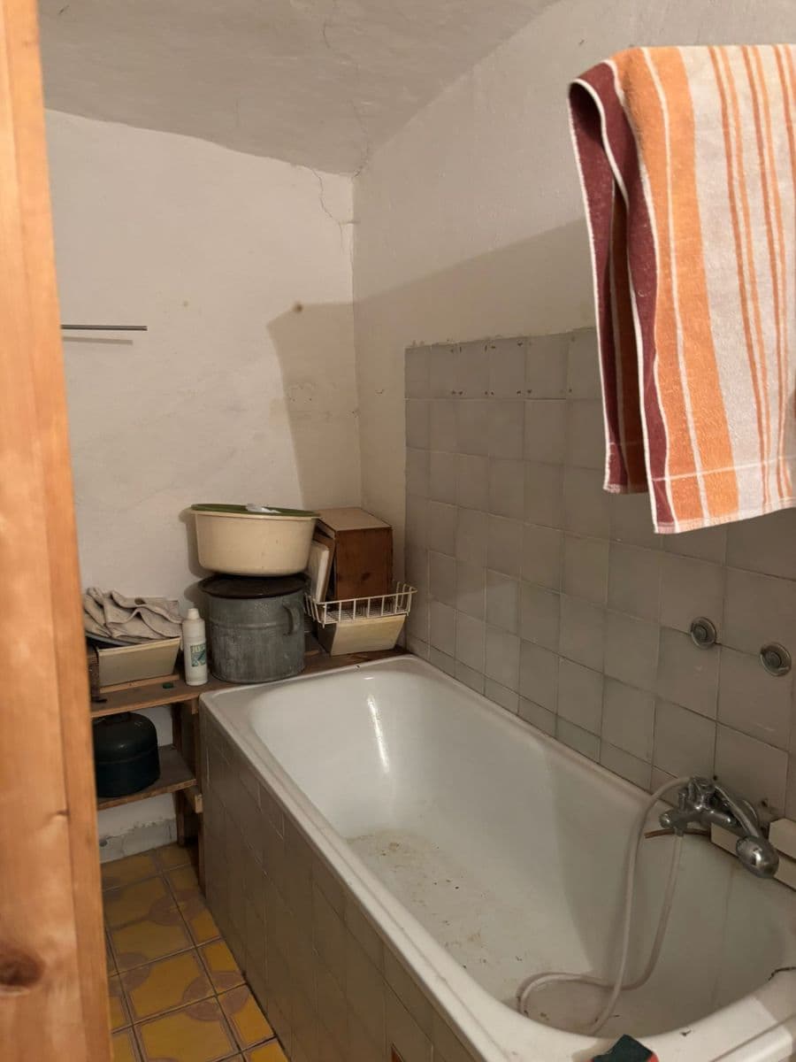 Prodej chaty, chalupy 350 m², pozemek 793 m², Buřenice, Kraj Vysočina Prodej chaty, chalupy 350 m², pozemek 793 m², Buřenice, Kraj Vysočina