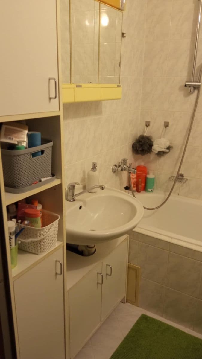 Pronájem bytu 3+1 78 m², J. Bendy, České Budějovice, Jihočeský kraj Pronájem bytu 3+1 78 m², J. Bendy, České Budějovice, Jihočeský kraj