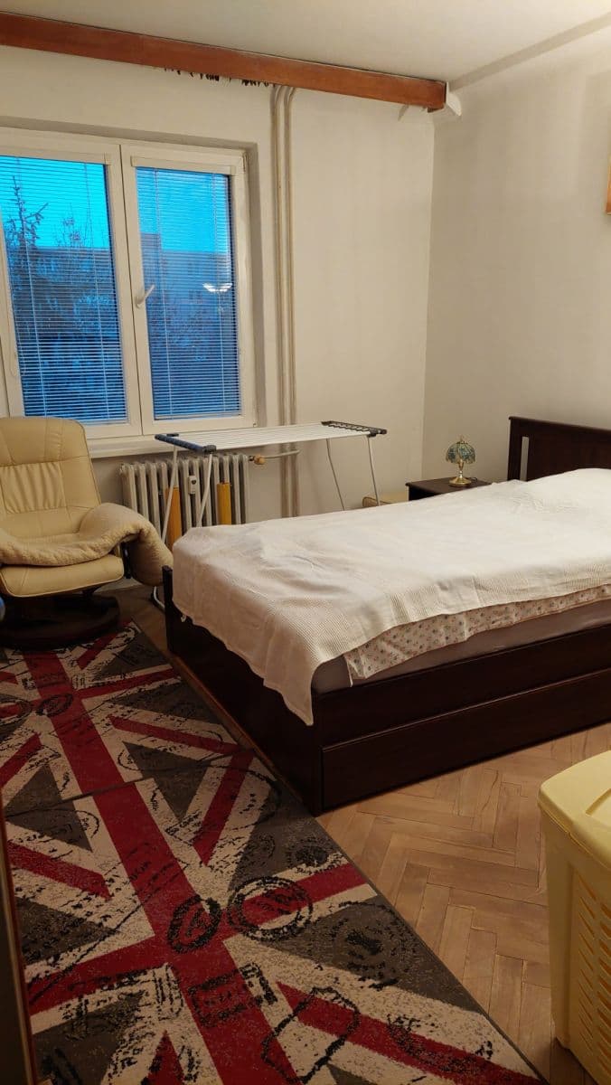 Pronájem bytu 3+1 67 m², Mesačná, Ružinov, Bratislavský kraj Pronájem bytu 3+1 67 m², Mesačná, Ružinov, Bratislavský kraj