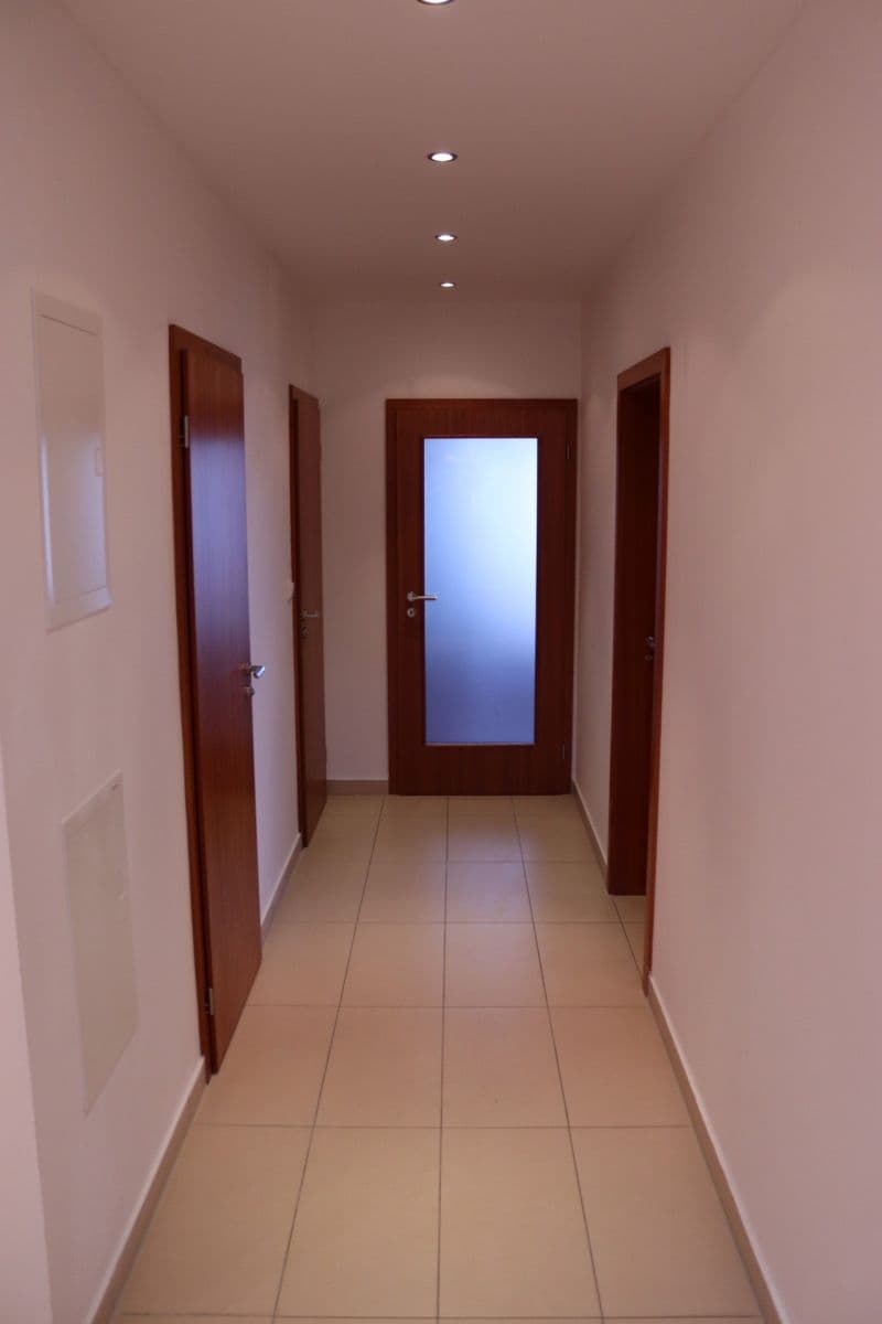 Pronájem bytu 3+kk 88 m², Radouňova, Praha, Praha Pronájem bytu 3+kk 88 m², Radouňova, Praha, Praha