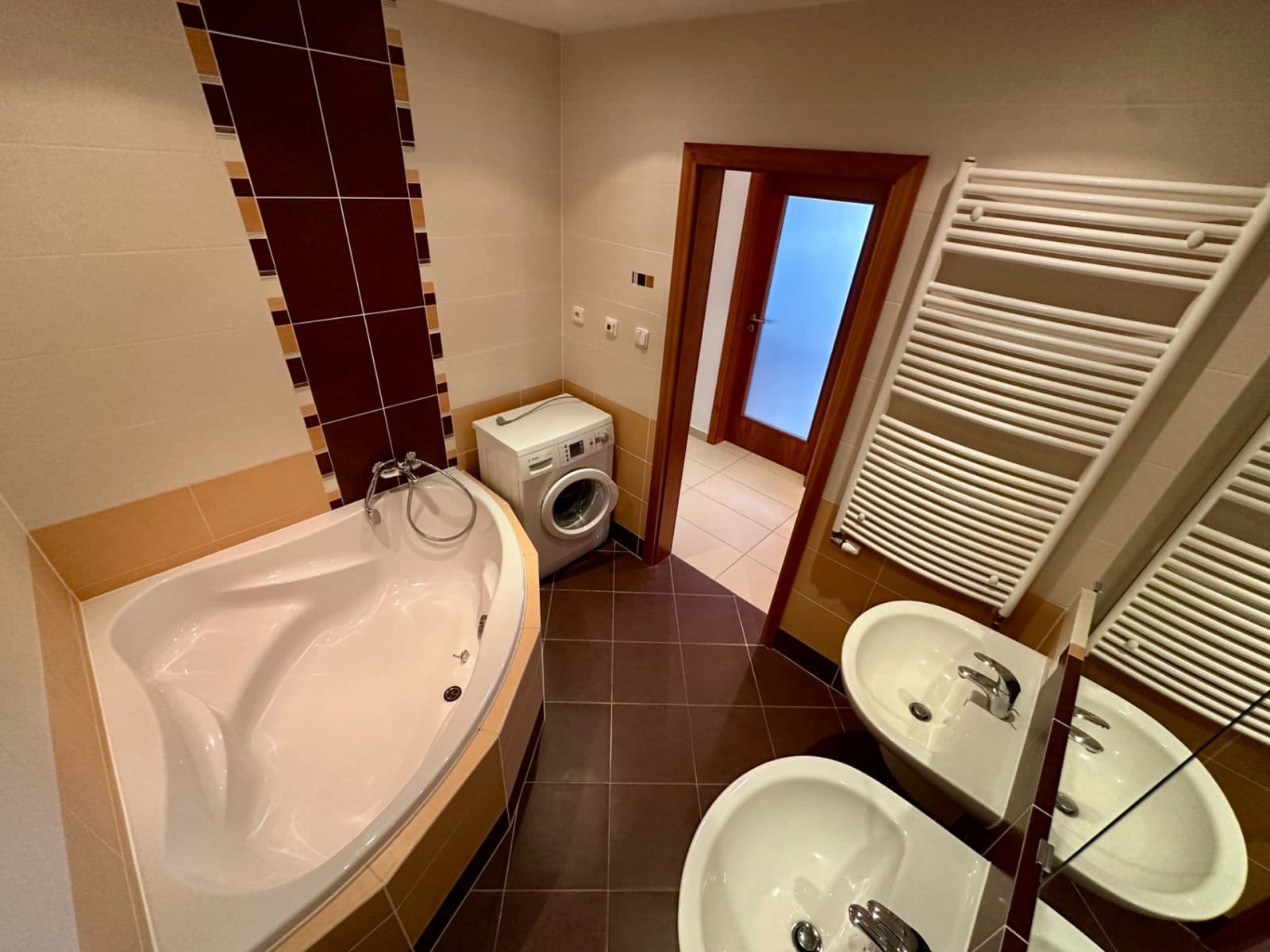 Pronájem bytu 3+kk 88 m², Radouňova, Praha, Praha Pronájem bytu 3+kk 88 m², Radouňova, Praha, Praha