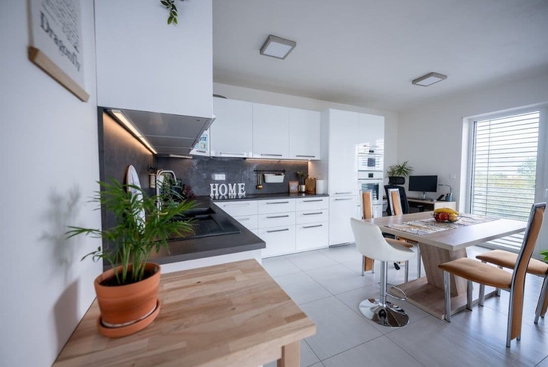 Prodej bytu 3+kk 97 m², Menšíkova, Brno, Jihomoravský kraj Prodej bytu 3+kk 97 m², Menšíkova, Brno, Jihomoravský kraj