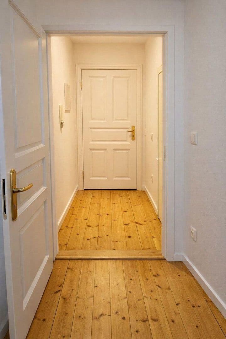 Prodej bytu 1+1 24 m², Berlin, Berlín Prodej bytu 1+1 24 m², Berlin, Berlín