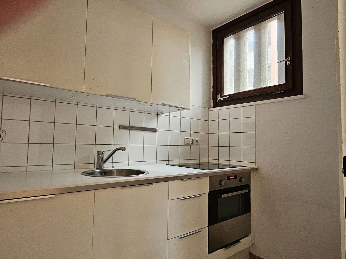 Pronájem bytu 1+1 37 m², Luisenstraße 60, München, Bavorsko Pronájem bytu 1+1 37 m², Luisenstraße 60, München, Bavorsko