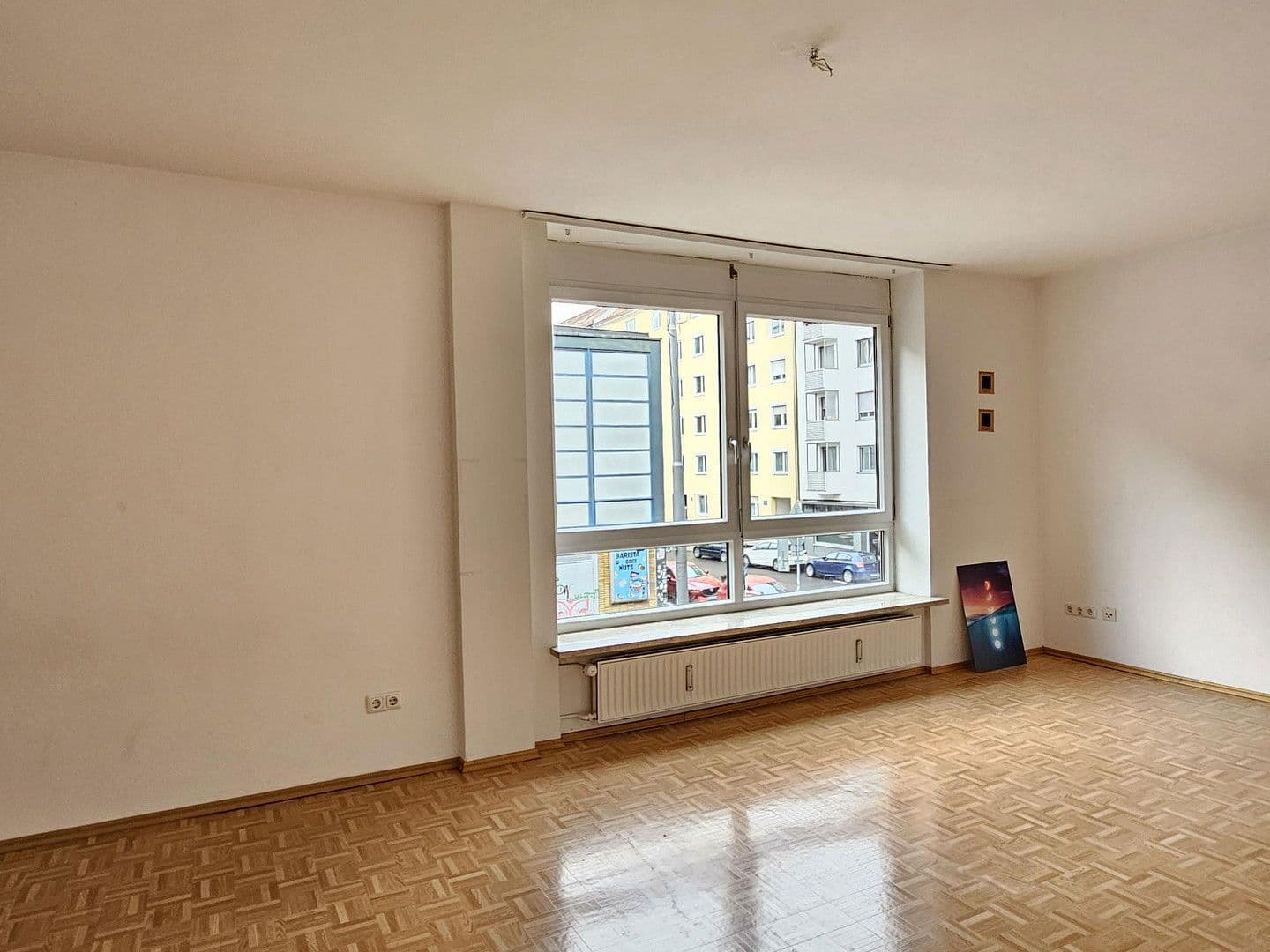 Pronájem bytu 1+1 37 m², Luisenstraße 60, München, Bavorsko Pronájem bytu 1+1 37 m², Luisenstraße 60, München, Bavorsko