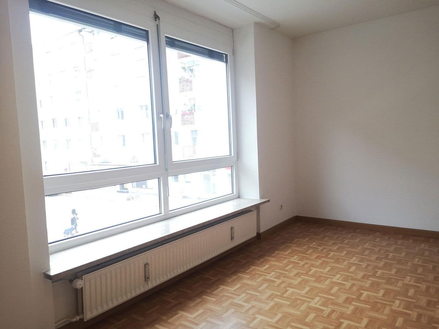 Pronájem bytu 1+1 37 m², Luisenstraße 60, München, Bavorsko Pronájem bytu 1+1 37 m², Luisenstraße 60, München, Bavorsko