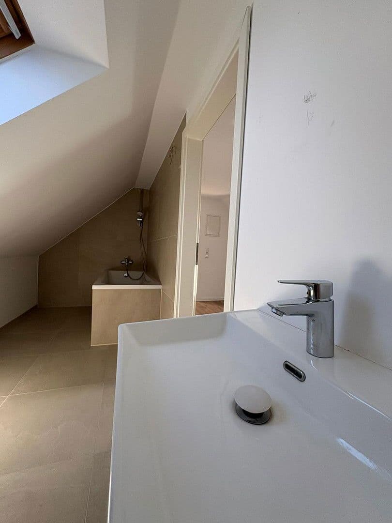 Prodej bytu 3+1 102 m², Kämmererstr 32, Speyer, Porýní-Falc Prodej bytu 3+1 102 m², Kämmererstr 32, Speyer, Porýní-Falc