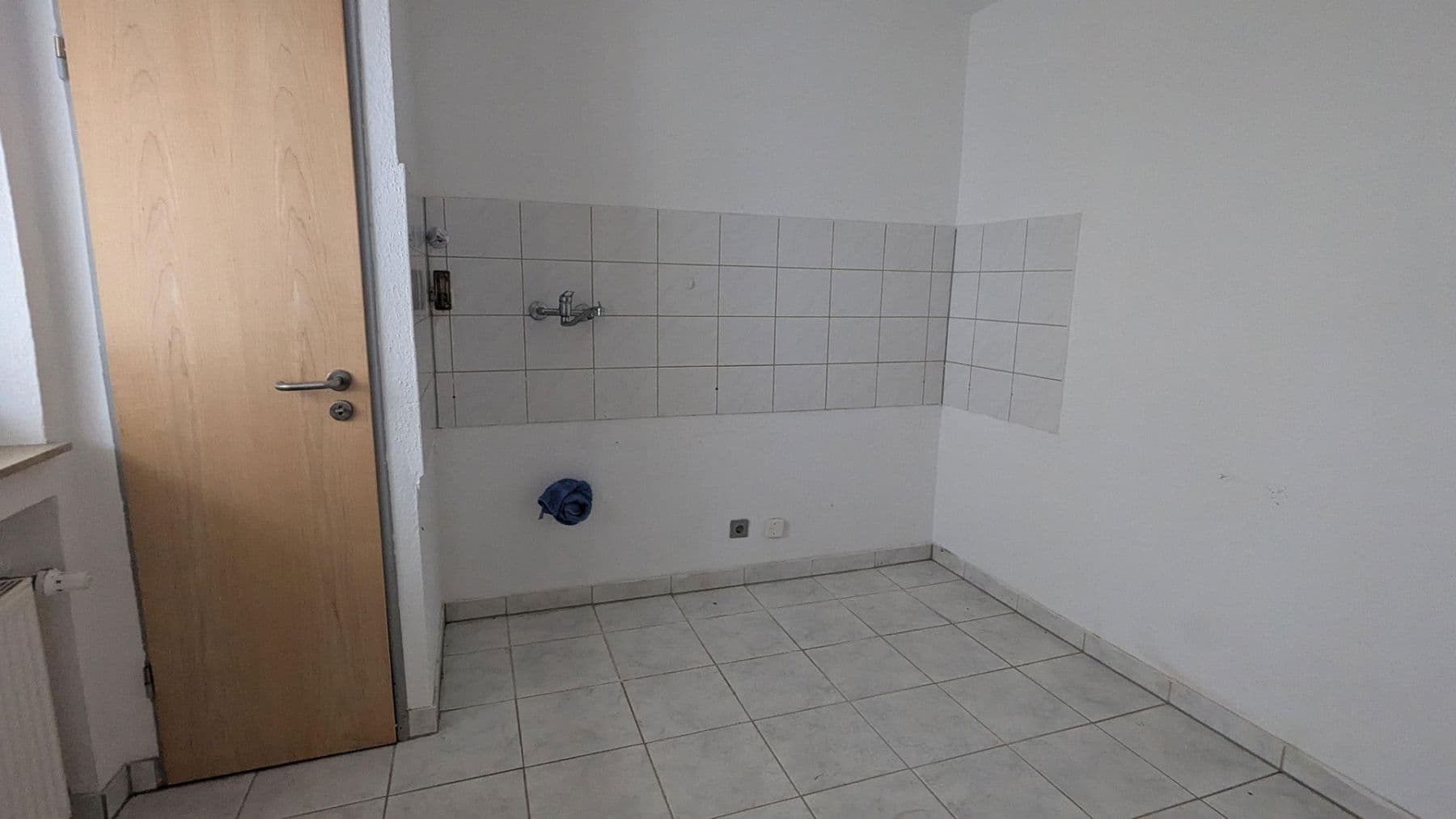 Pronájem bytu 2+1 57 m², Friedrich-Ebert-Straße 3, Worms, Porýní-Falc Pronájem bytu 2+1 57 m², Friedrich-Ebert-Straße 3, Worms, Porýní-Falc