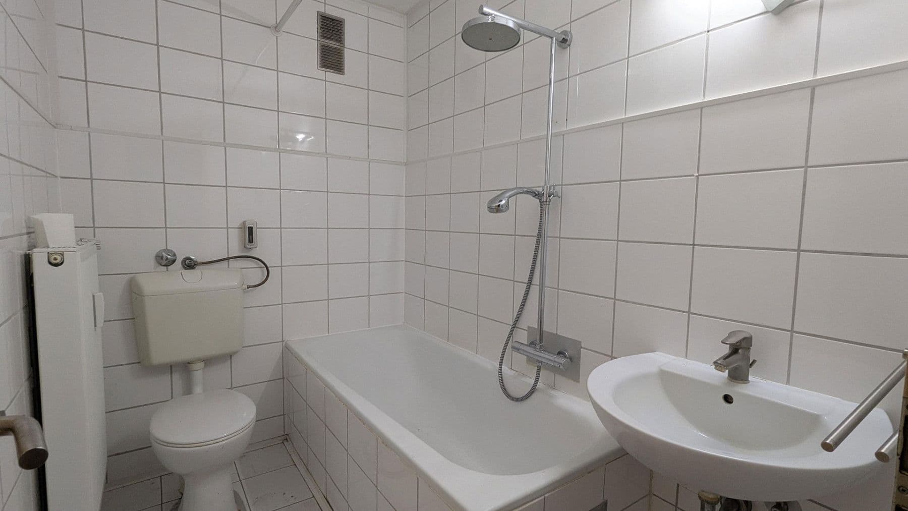 Pronájem bytu 2+1 57 m², Friedrich-Ebert-Straße 3, Worms, Porýní-Falc Pronájem bytu 2+1 57 m², Friedrich-Ebert-Straße 3, Worms, Porýní-Falc