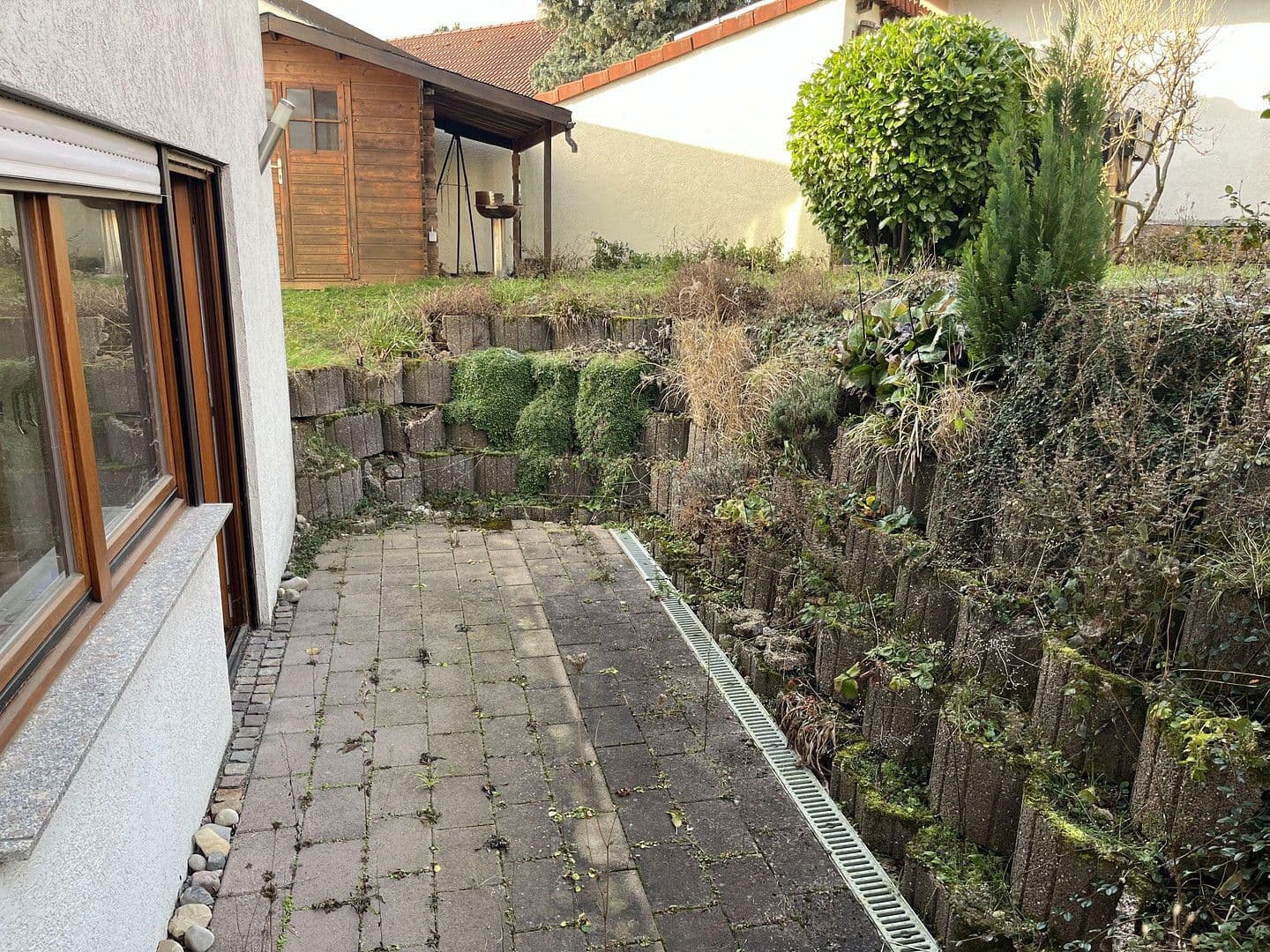 Prodej domu 252 m², pozemek 536 m², Neckarwestheim, Bádensko-Württembersko Prodej domu 252 m², pozemek 536 m², Neckarwestheim, Bádensko-Württembersko