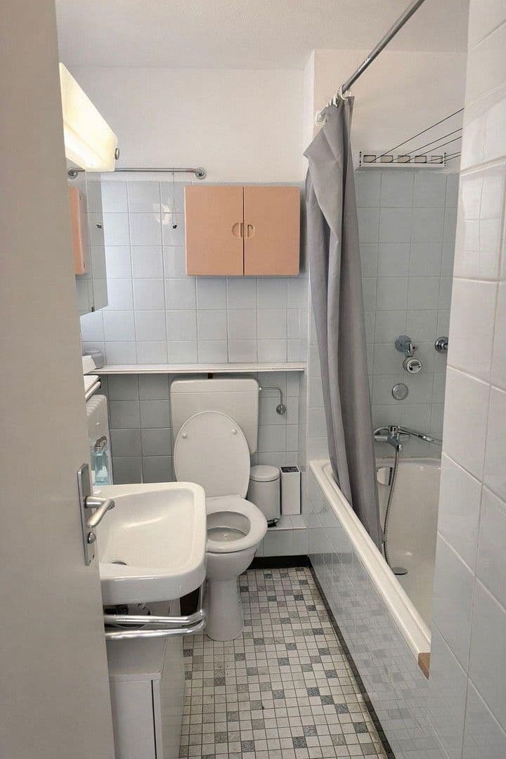 Pronájem bytu 2+1 47 m², Sindelfingen, Bádensko-Württembersko Pronájem bytu 2+1 47 m², Sindelfingen, Bádensko-Württembersko