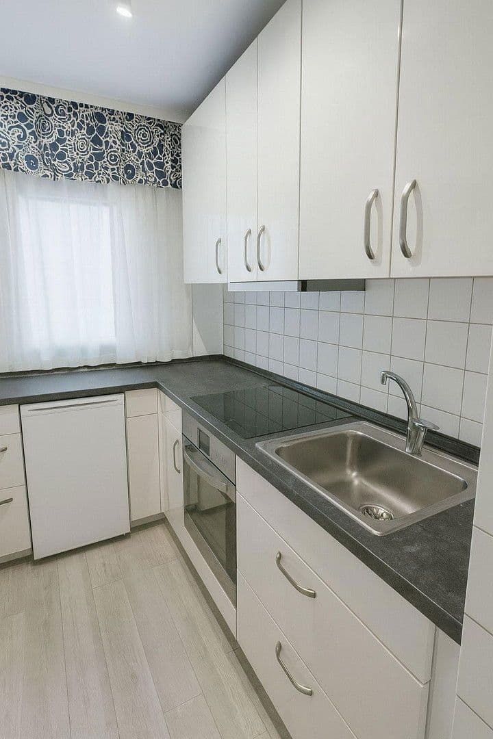 Pronájem bytu 2+1 47 m², Sindelfingen, Bádensko-Württembersko Pronájem bytu 2+1 47 m², Sindelfingen, Bádensko-Württembersko