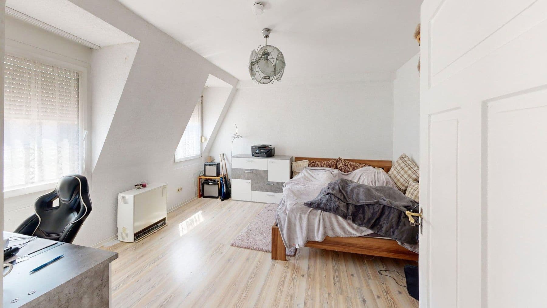 Prodej domu 223 m², pozemek 116 m², Scheuernbergstrasse, Pforzheim, Bádensko-Württembersko Prodej domu 223 m², pozemek 116 m², Scheuernbergstrasse, Pforzheim, Bádensko-Württembersko